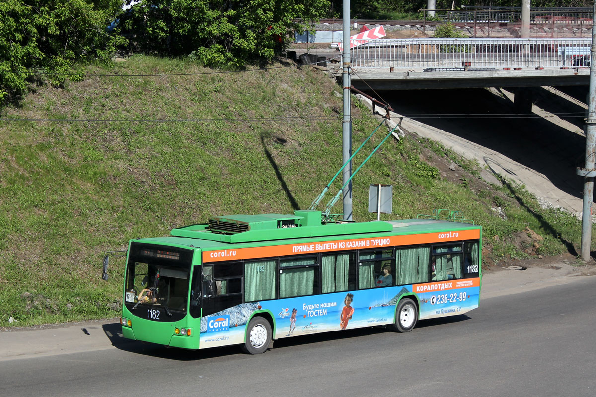 Казань, ВМЗ-5298.01 «Авангард» № 1182