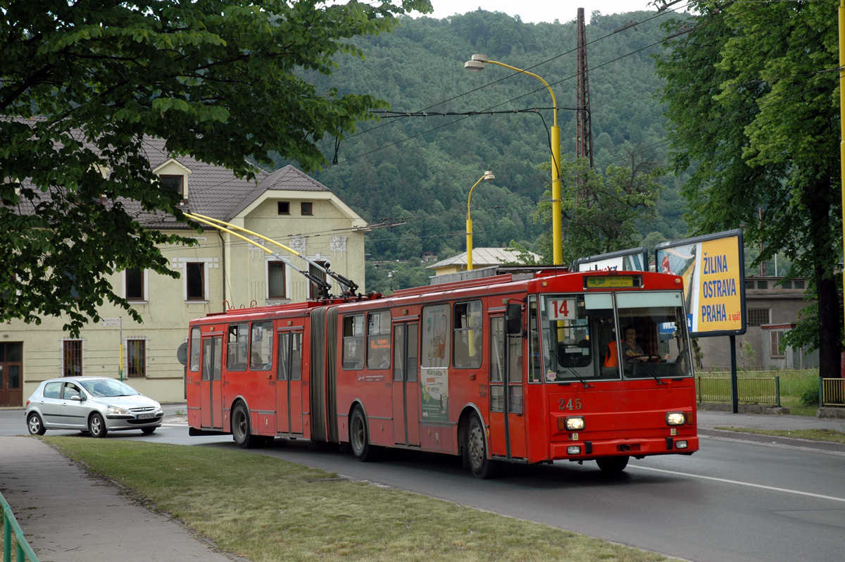 Жилина, Škoda 15Tr08/6 № 245