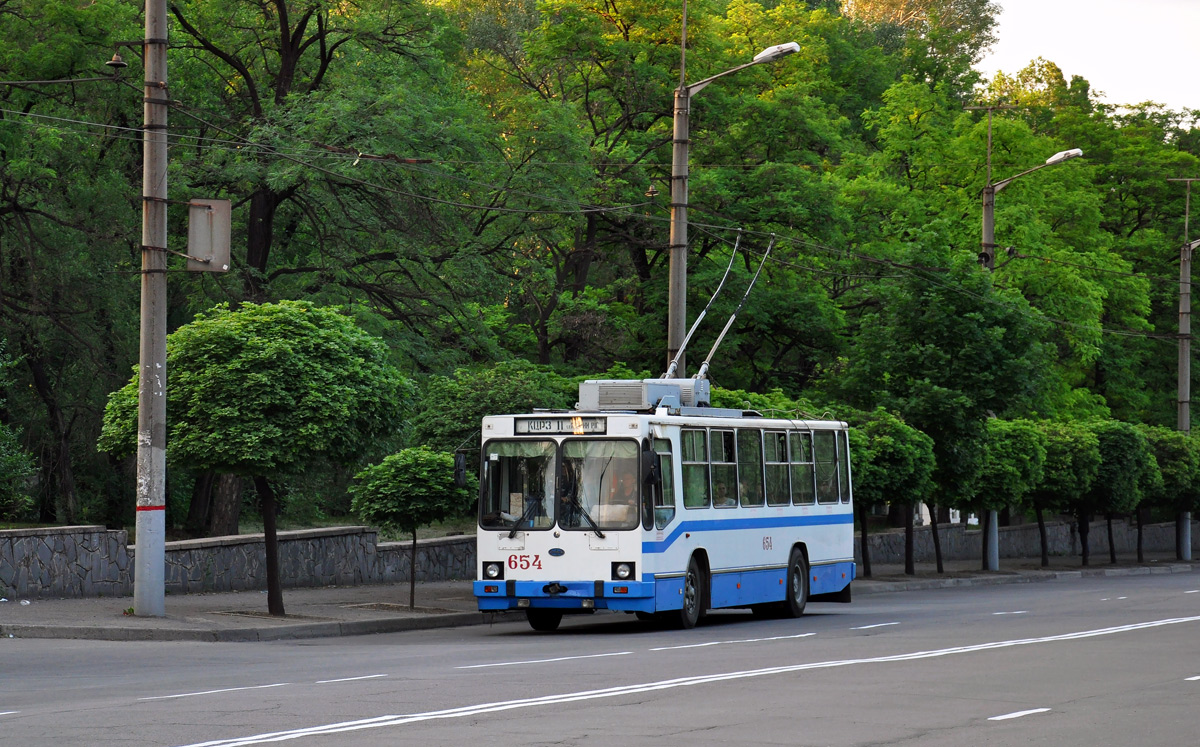 Kryvyj Rihas, YMZ Т2 mod. 7 nr. 654