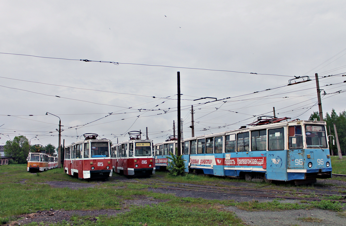 Нижний Тагил, 71-605 (КТМ-5М3) № 85; Нижний Тагил, 71-605А № 96