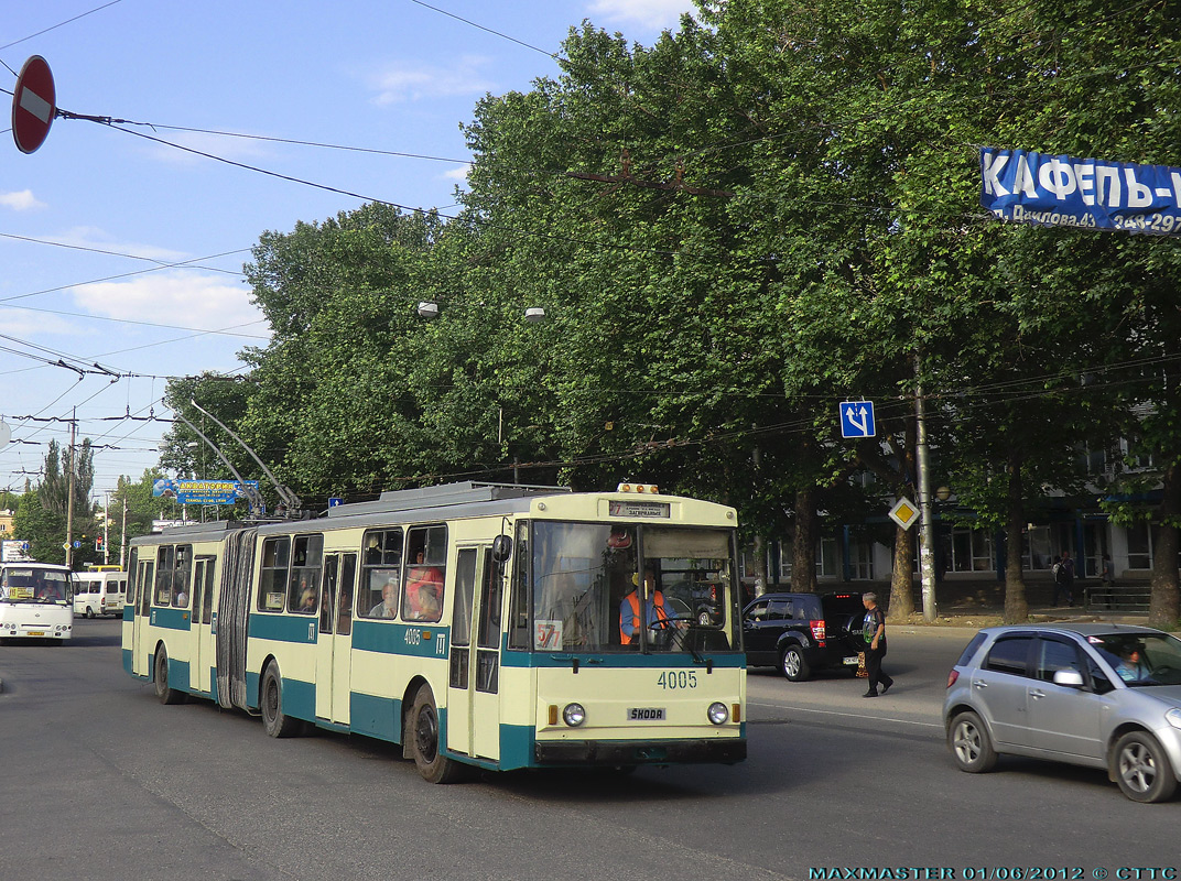 Крымский троллейбус, Škoda 15Tr02/6 № 4005