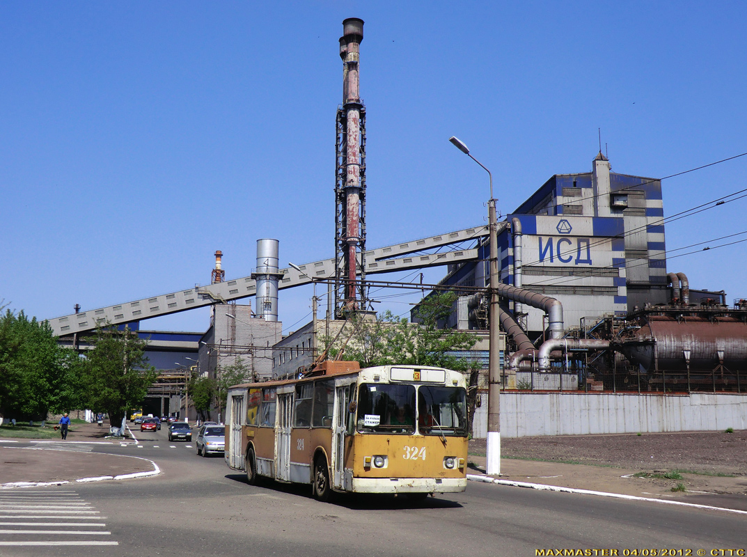 Алчевск, ЗиУ-682В [В00] № 324