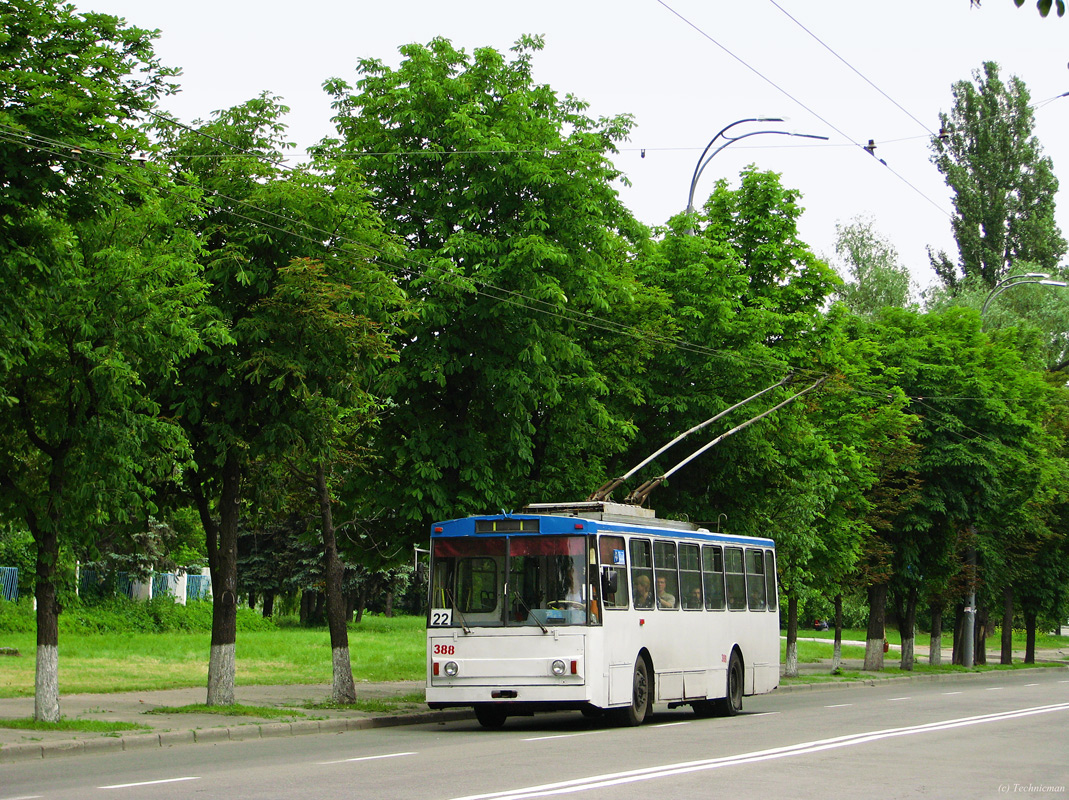 Киев, Škoda 14Tr02/6 № 388