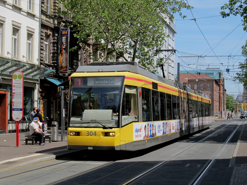 Карлсруэ, Duewag GT8-70DN № 304