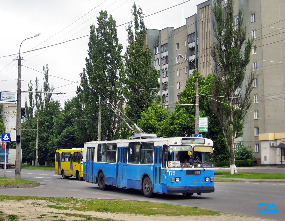 Łuck, ZiU-682G [G00] Nr 175