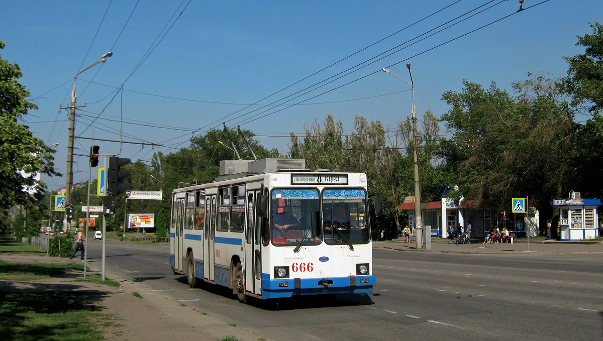 Krivoi Roh, YMZ Т2 mod. 7 # 666