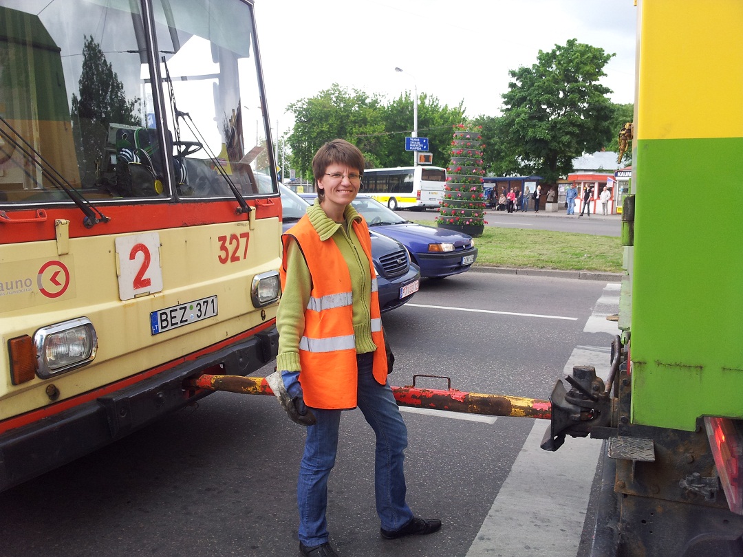 Electric transport employees