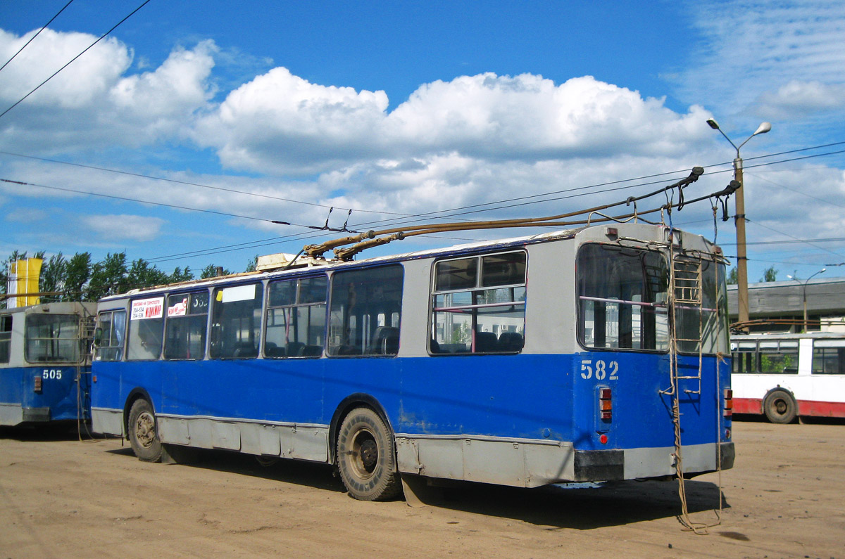 Киров, ЗиУ-682Г-012 [Г0А] № 582