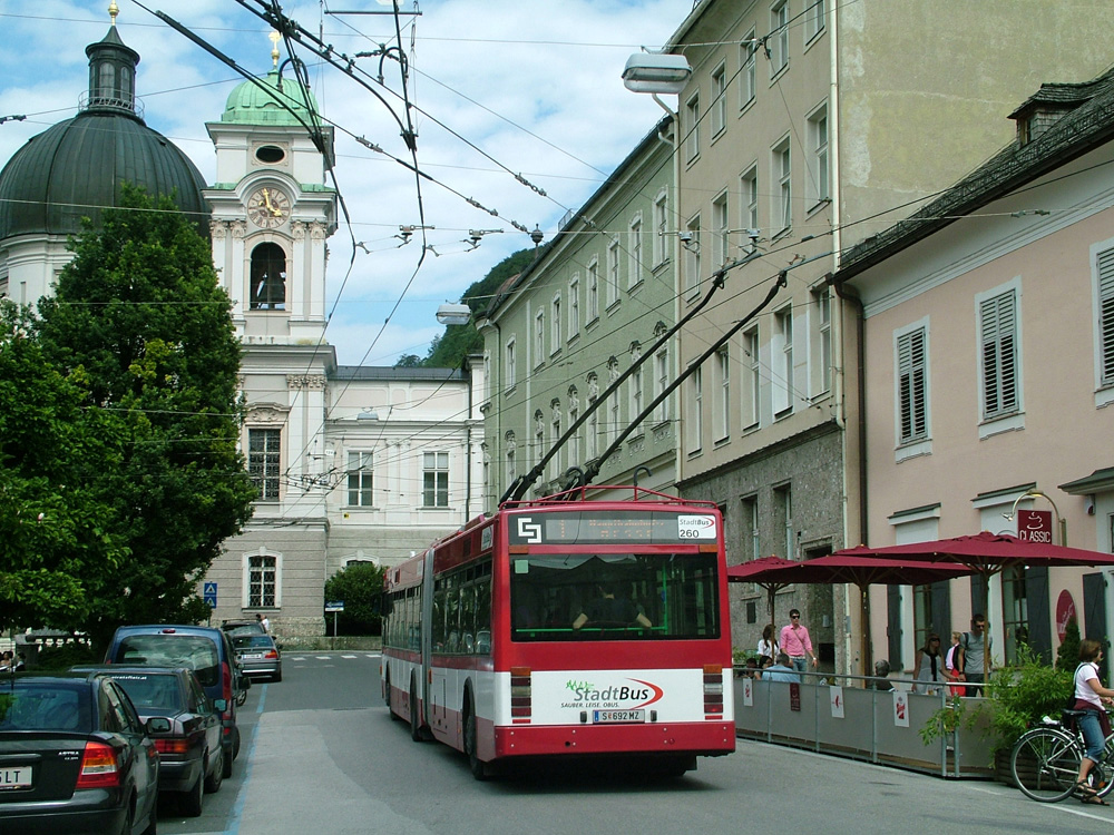 Зальцбург, Van Hool AG 300T № 260