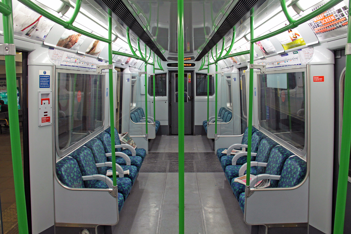 London — Underground — Vehicles
