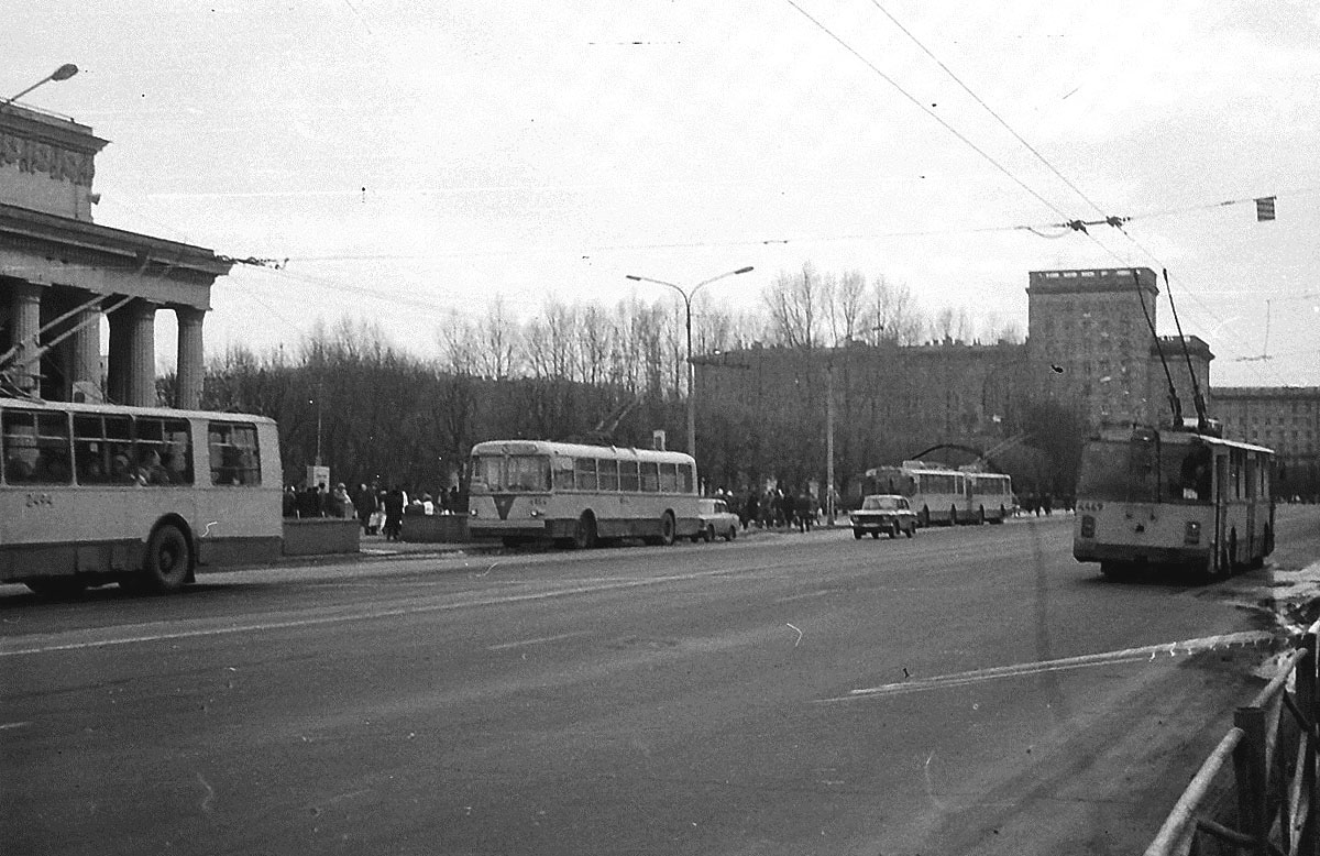 Санкт-Петербург, ЗиУ-5Д № 4154; Санкт-Петербург, ЗиУ-682Б № 4469; Санкт-Петербург — Разные фотографии