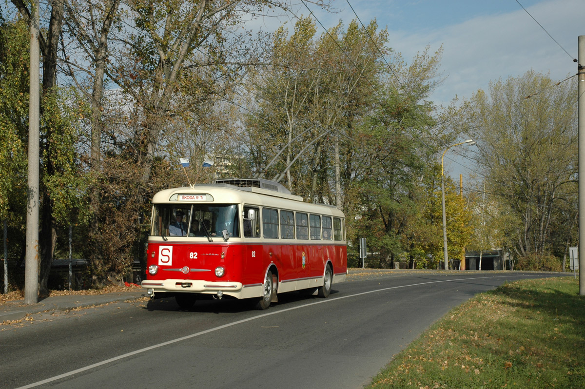 Острава, Škoda 9TrH23 № 82