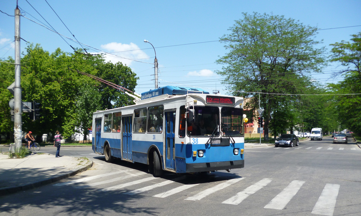 Бендеры, ЗиУ-682ГМ1 № 38