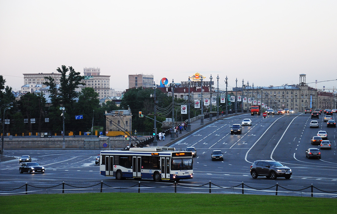 Москва, СВАРЗ-МАЗ-6235.00 № 3806