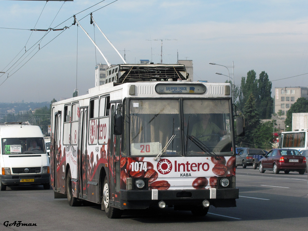 Днепр, ЮМЗ Т1Р (Т2П) № 1074