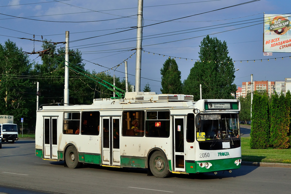 Пенза, ЗиУ-682Г-016.02 № 2050