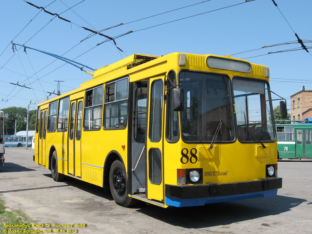 Полтава, ЮМЗ Т2 № 88