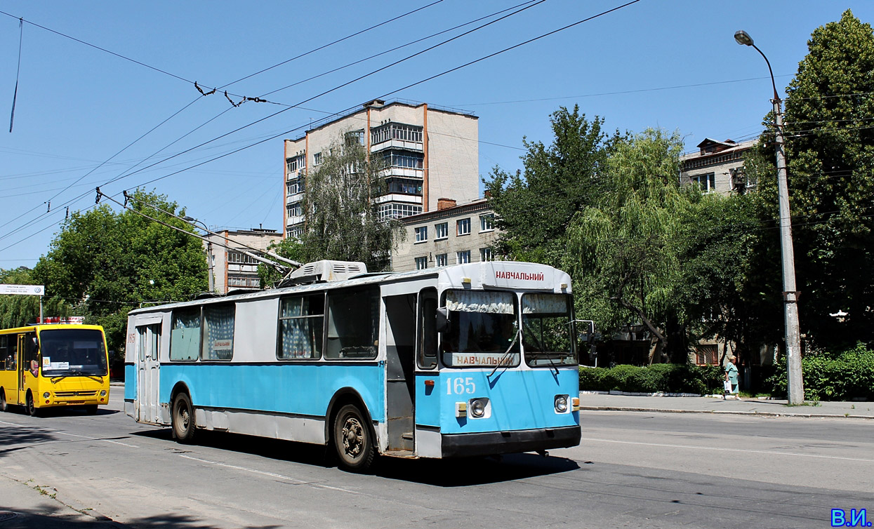 Хмельницкий, ЗиУ-682В № 165