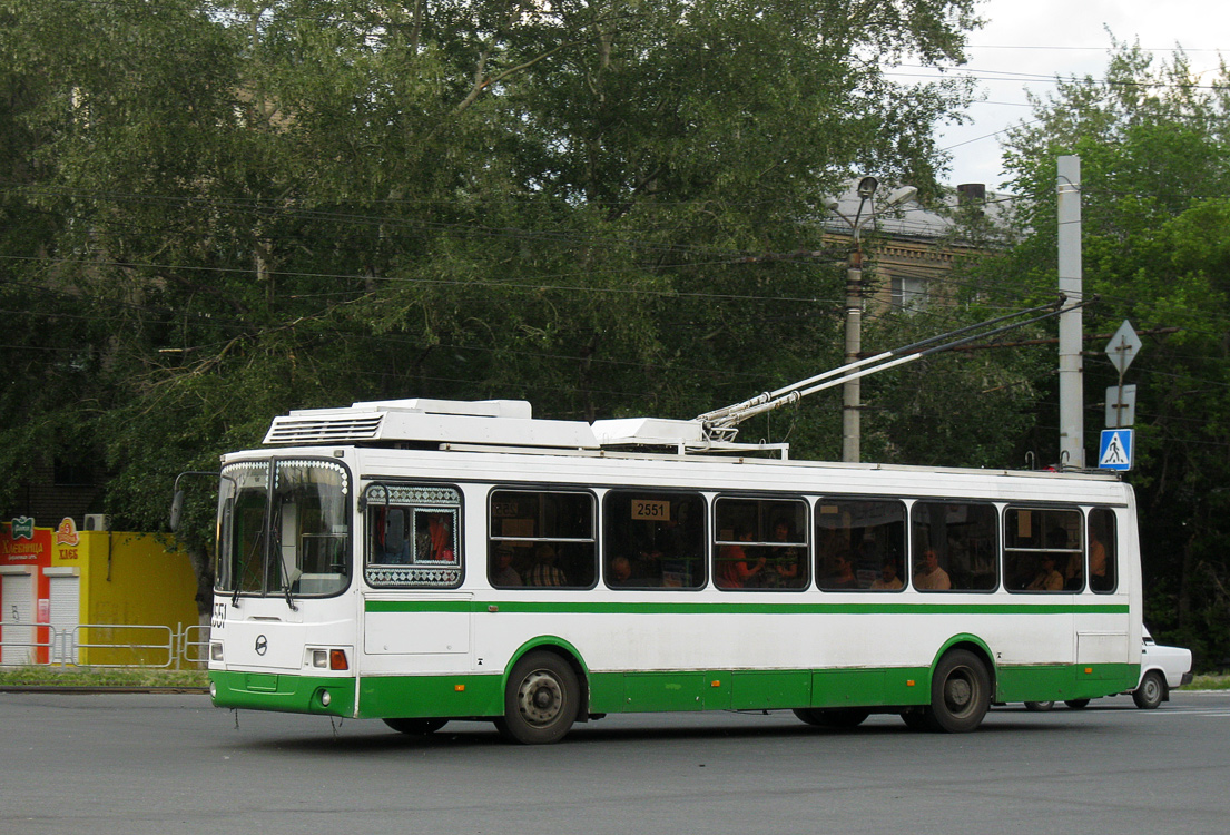 Челябинск, ЛиАЗ-5280 (ВЗТМ) № 2551