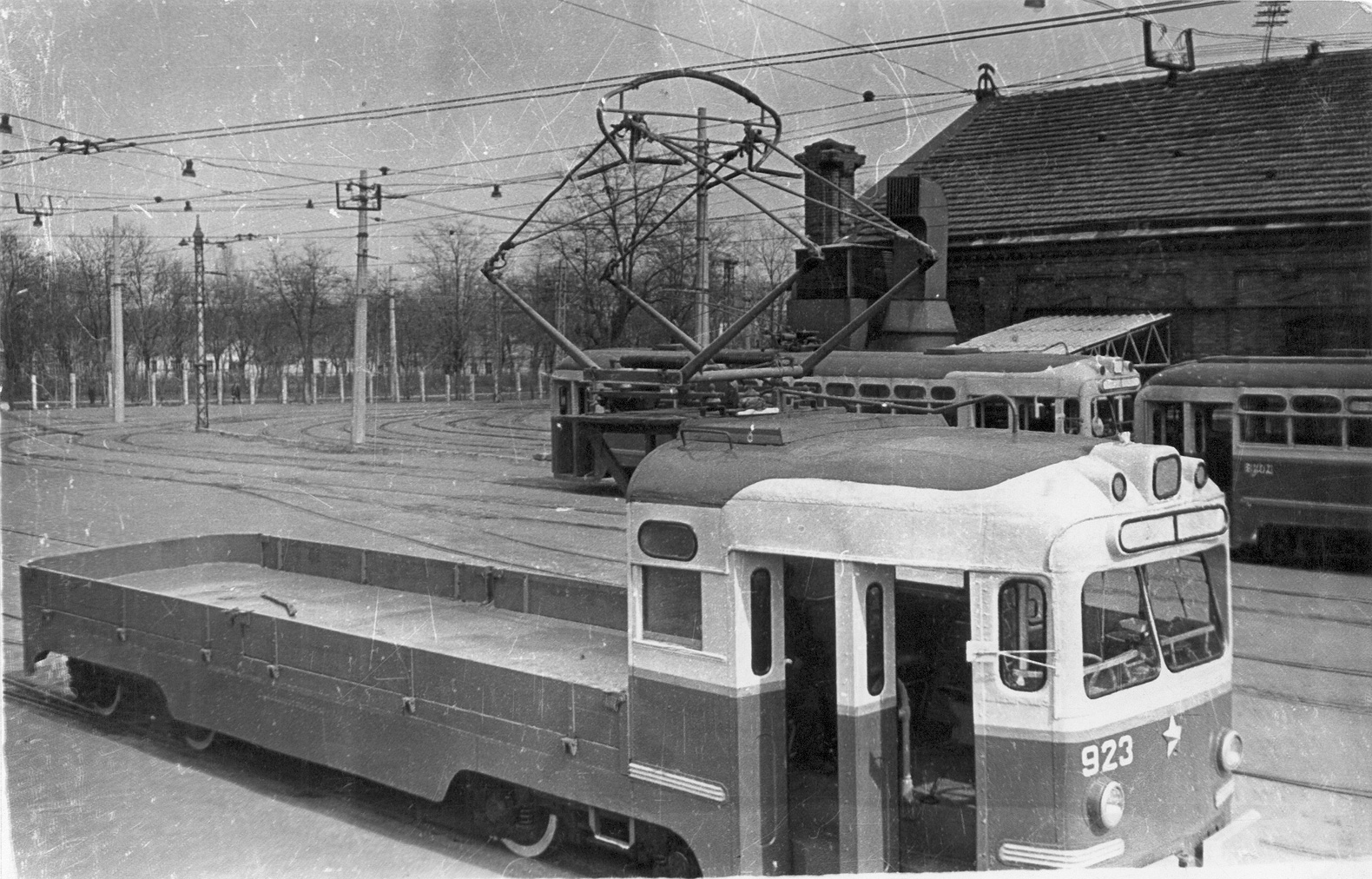 Oděsa, MTV-82 č. 923; Oděsa — Tramway Depot #2