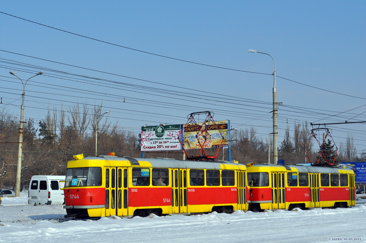 Волгоград, Tatra T3SU № 5743; Волгоград, Tatra T3SU № 5744