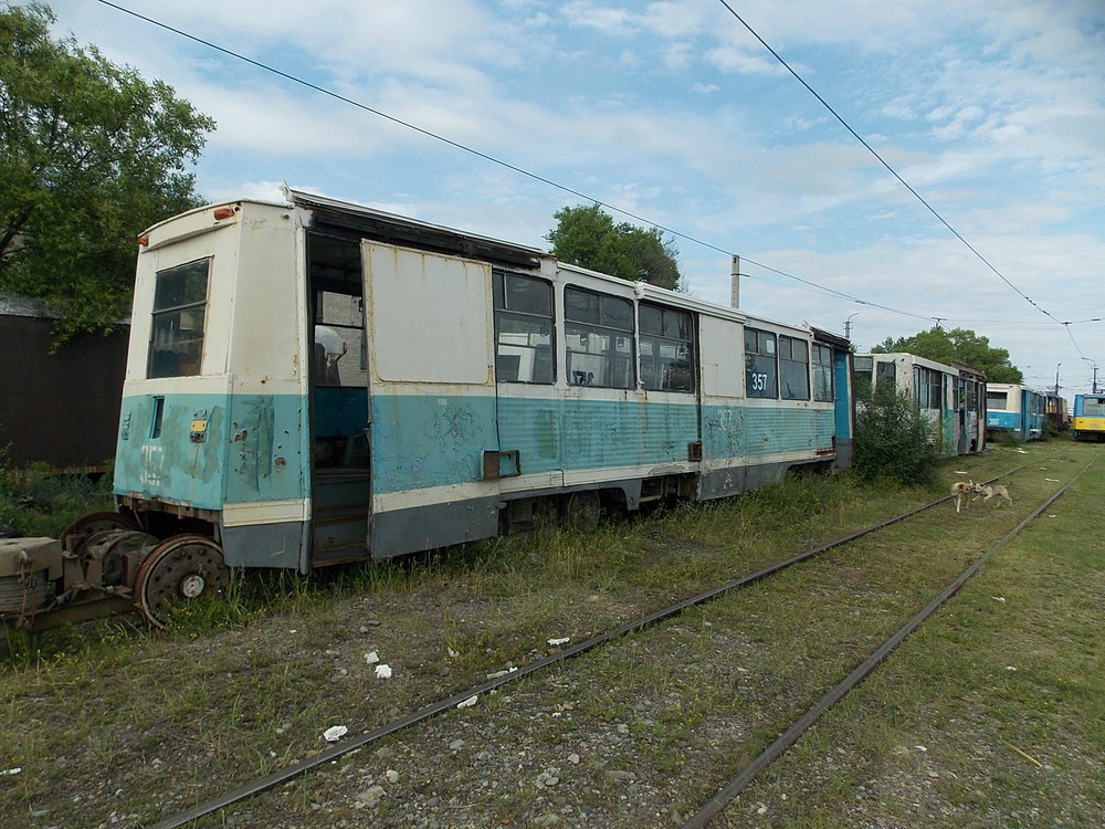 Хабаровск, 71-605 (КТМ-5М3) № 357