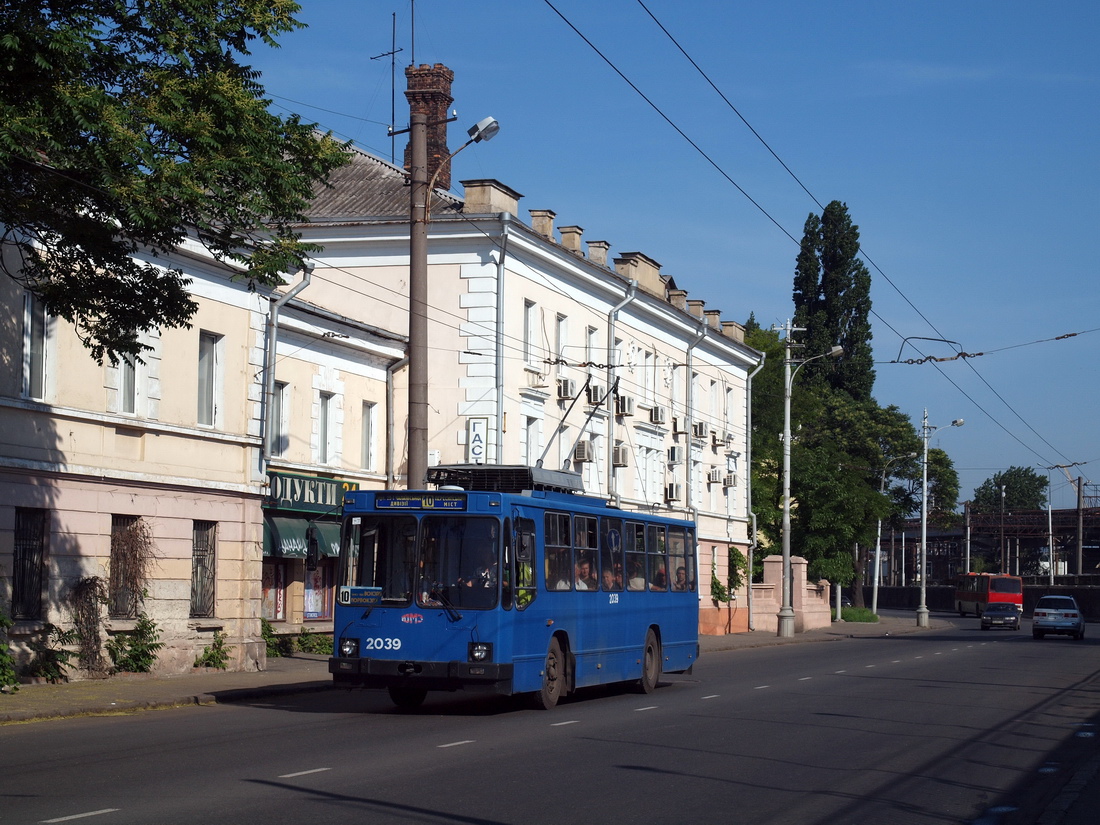 Одесса, ЮМЗ Т2 № 2039