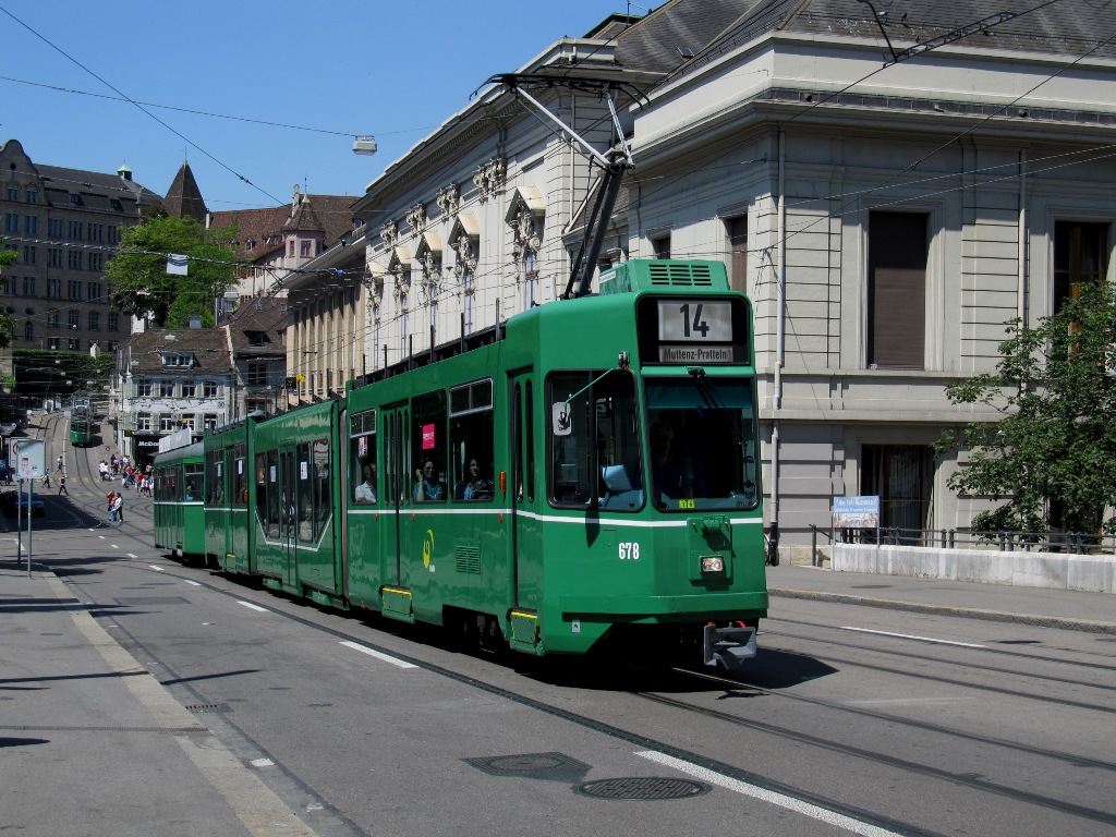 Базель, Schindler/Siemens Be 4/6 S № 678