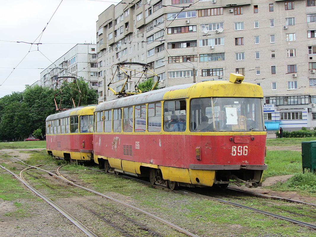 Харкаў, Tatra T3SU № 696