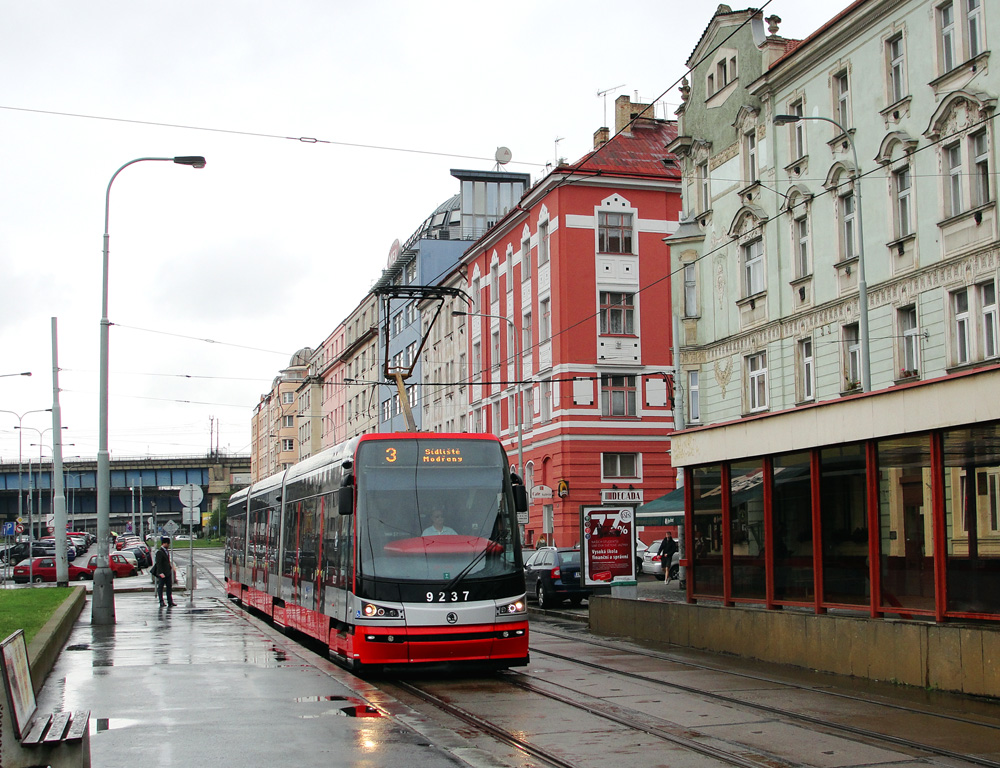 Прага, Škoda 15T3 ForCity Alfa Praha № 9237