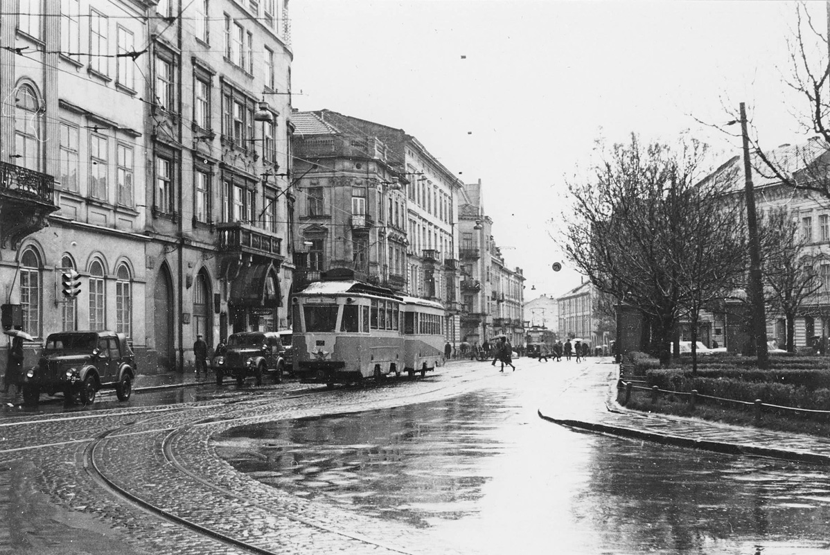 Lviv, Sanok type 100 č. 105