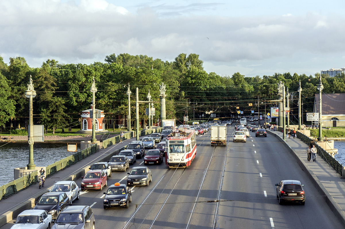 Saint-Petersburg, LM-68M Br. 5445