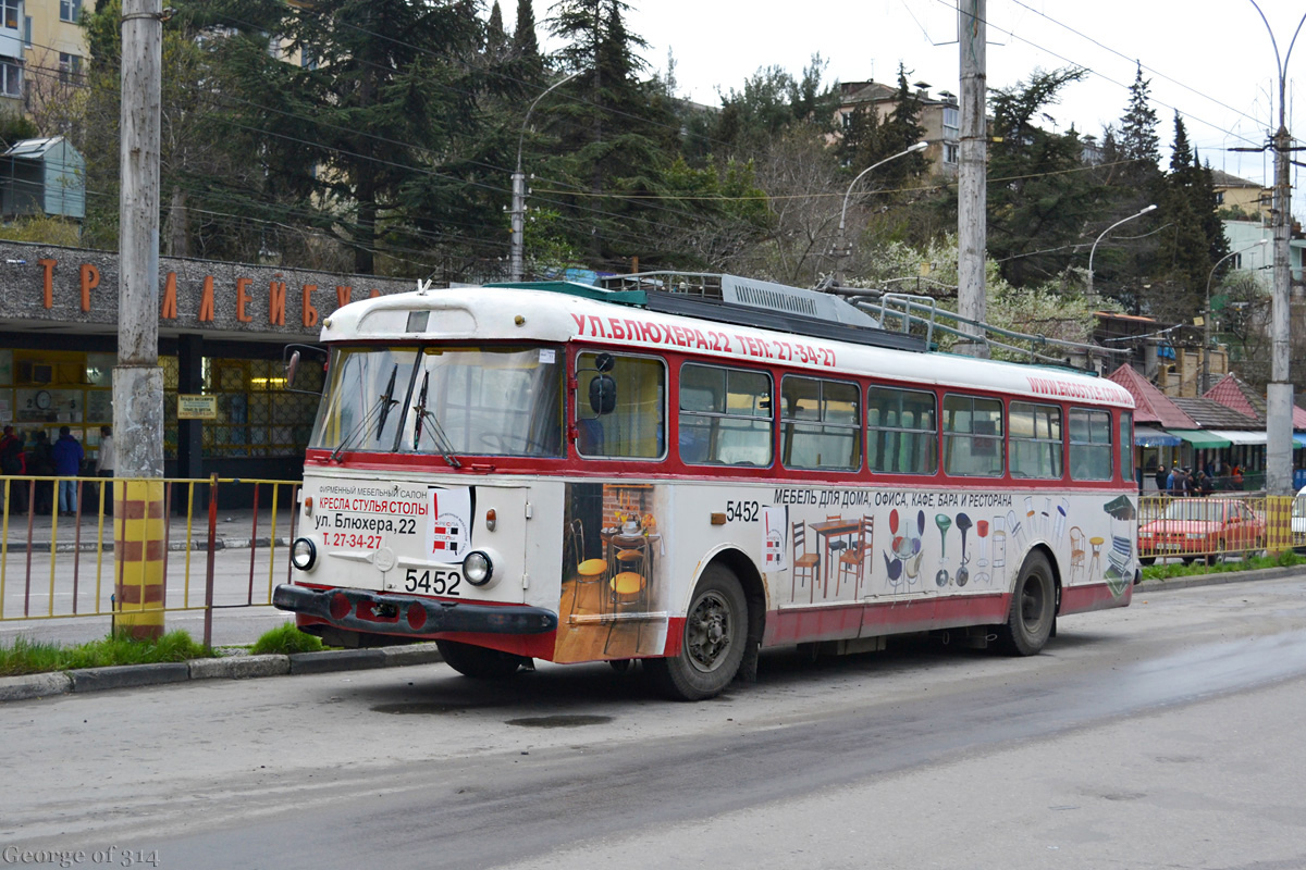 Крымский троллейбус, Škoda 9Tr18 № 5452