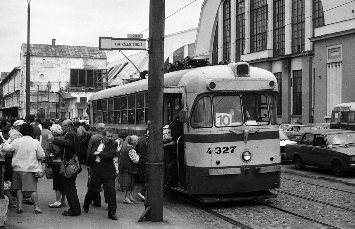 Рига, RM-67 № 4-327