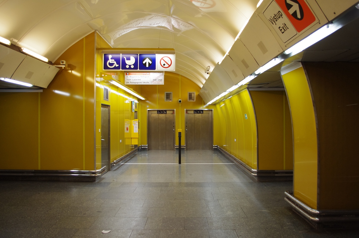 Прага — Метрополитен: линия B