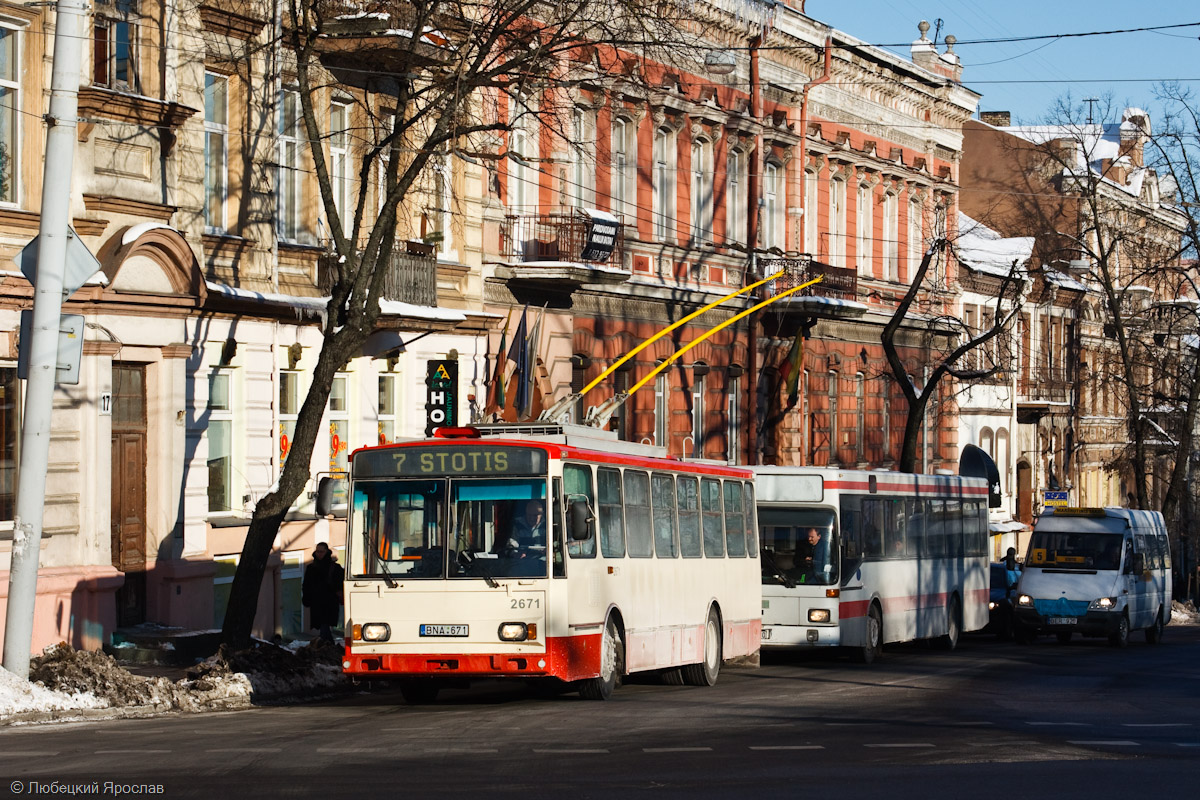Вильнюс, Škoda 14Tr17/6M № 2671
