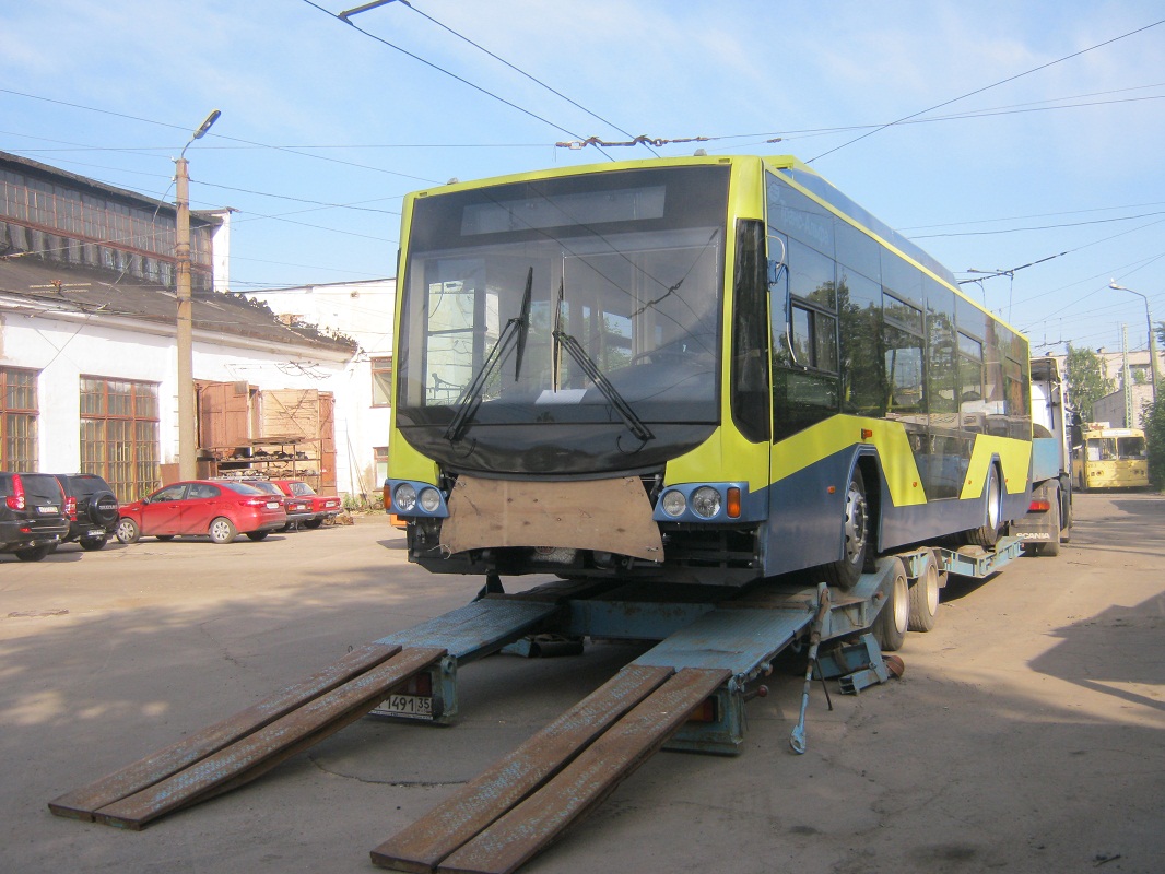 Петрозаводск, ВМЗ-5298.01 «Авангард» № 371; Петрозаводск — Новые троллейбусы