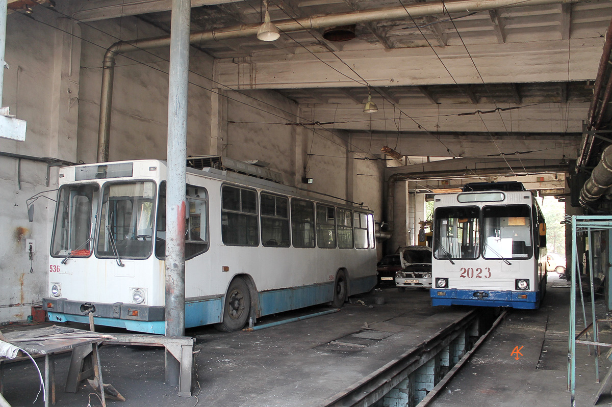 Vuhlehirskas, YMZ T2 nr. 536; Vuhlehirskas, YMZ T2 nr. 2023