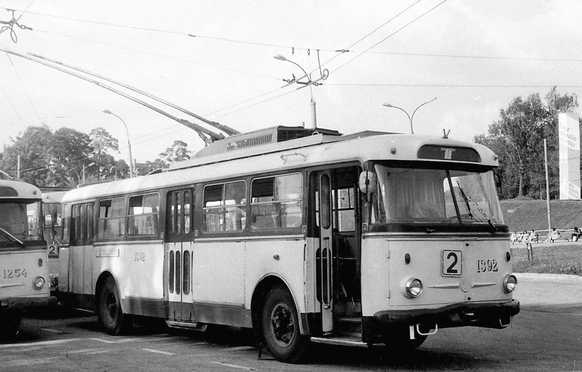 Вильнюс, Škoda 9TrH29 № 1392