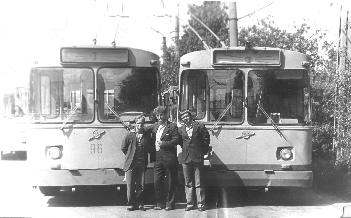 Petrozavodsk, ZiU-682B № 96; Petrozavodsk, ZiU-682B № 124; Petrozavodsk — Electric transport workers; Petrozavodsk — Old photos