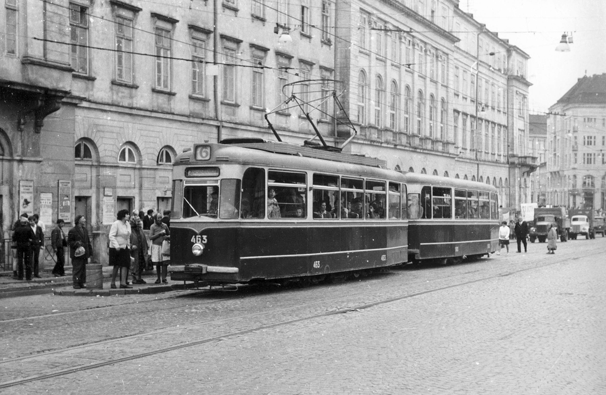 Львов, Gotha T2-62 № 463; Львов, Gotha B2-62 № 563