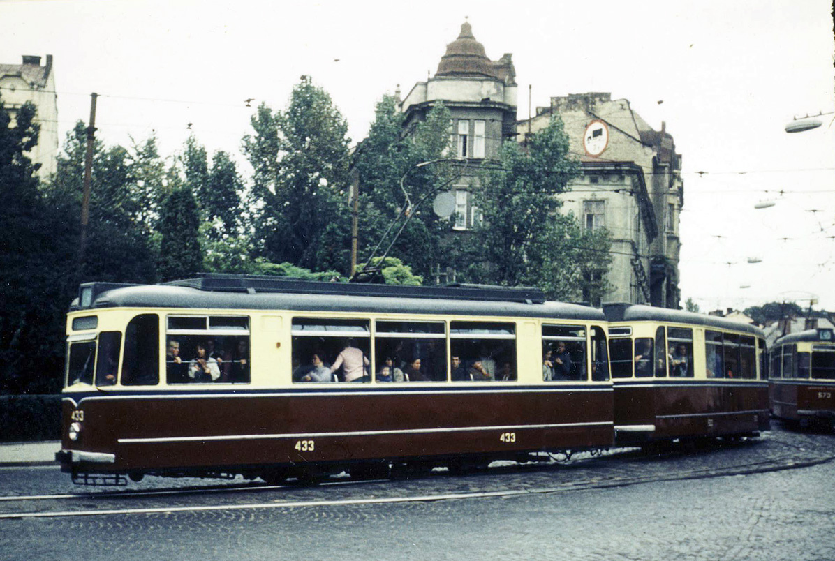 Львов, Gotha T59E № 433; Львов, Gotha B59E № 533; Львов, Gotha B2-62 № 573