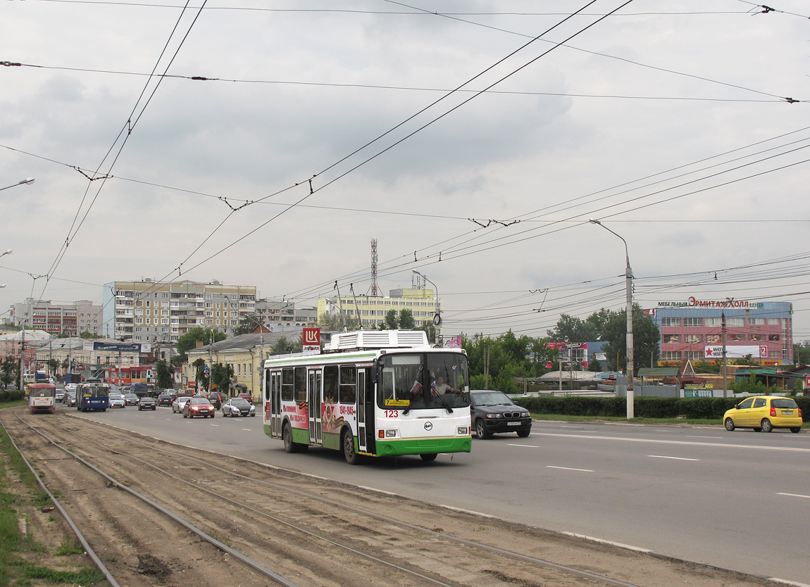 Тула, ЛиАЗ-5280 № 123