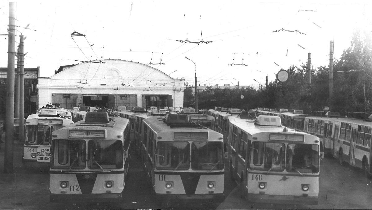 Petrozavodsk, ZiU-682B № 112; Petrozavodsk, ZiU-682B № 111; Petrozavodsk, ZiU-682V № 146; Petrozavodsk — Old photos