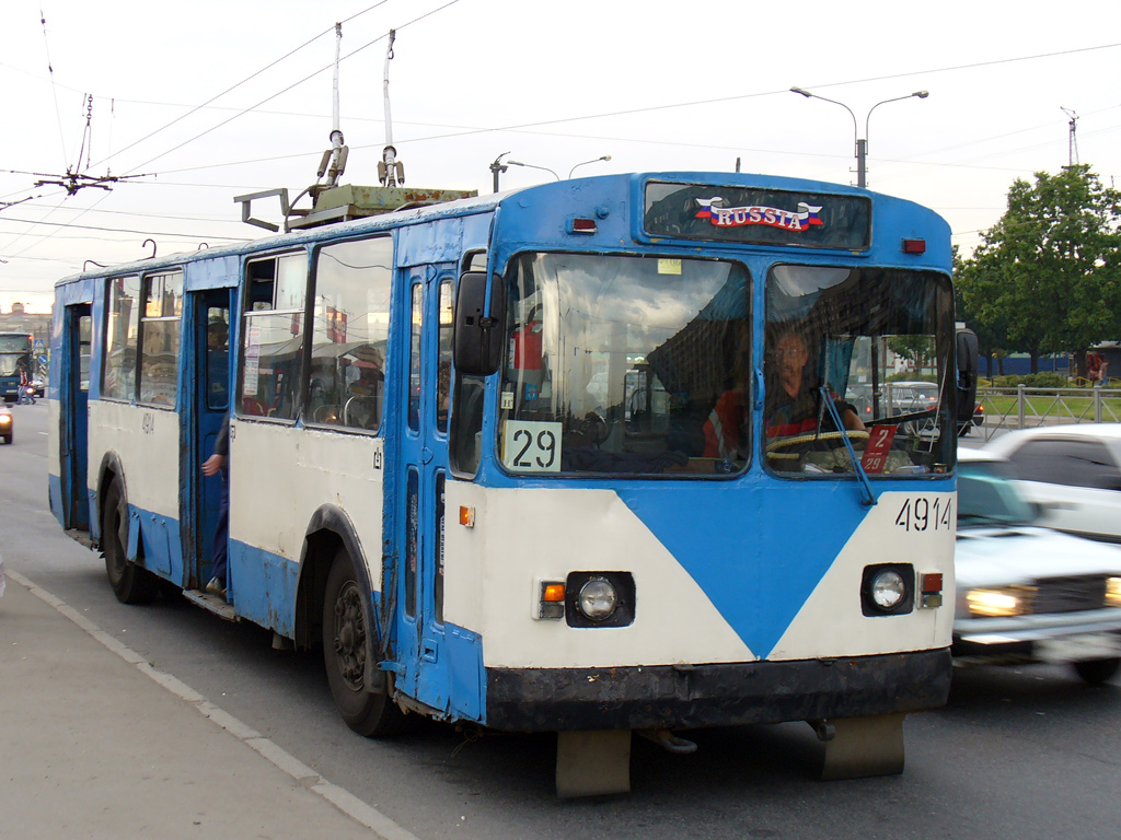 Санкт-Пецярбург, ЗиУ-682В-012 [В0А] № 4914