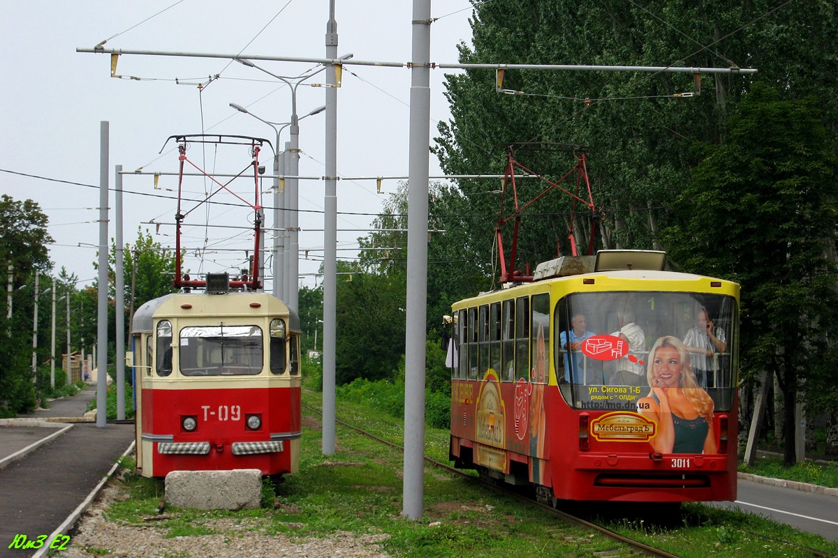 Донецк, МТВ-82 № Т-09; Донецк, К1 № 3011