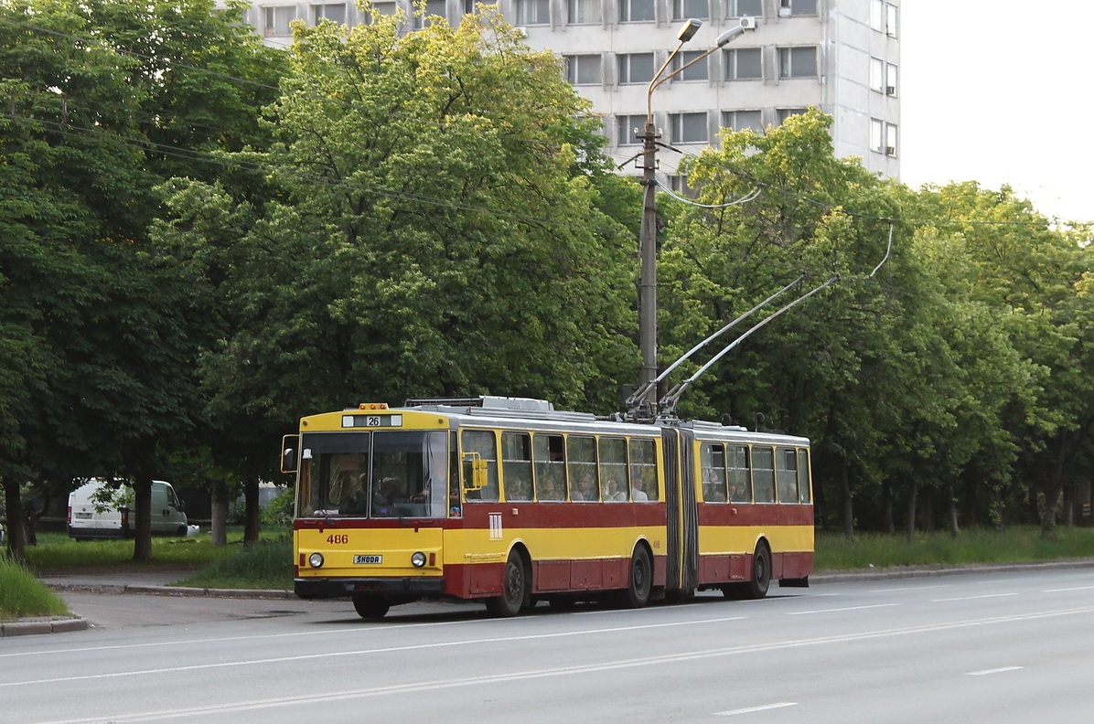 Киев, Škoda 15Tr03/6 № 486