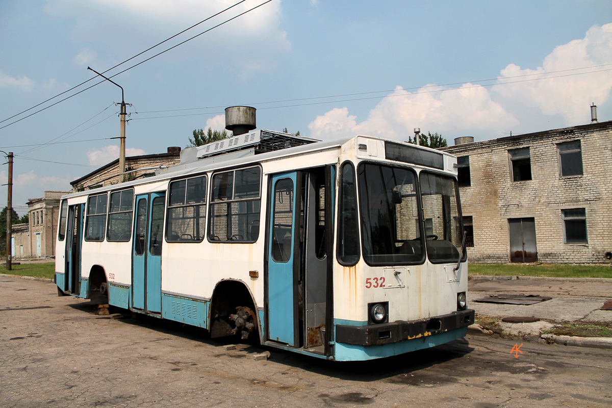 Углегорск, ЮМЗ Т2 № 532