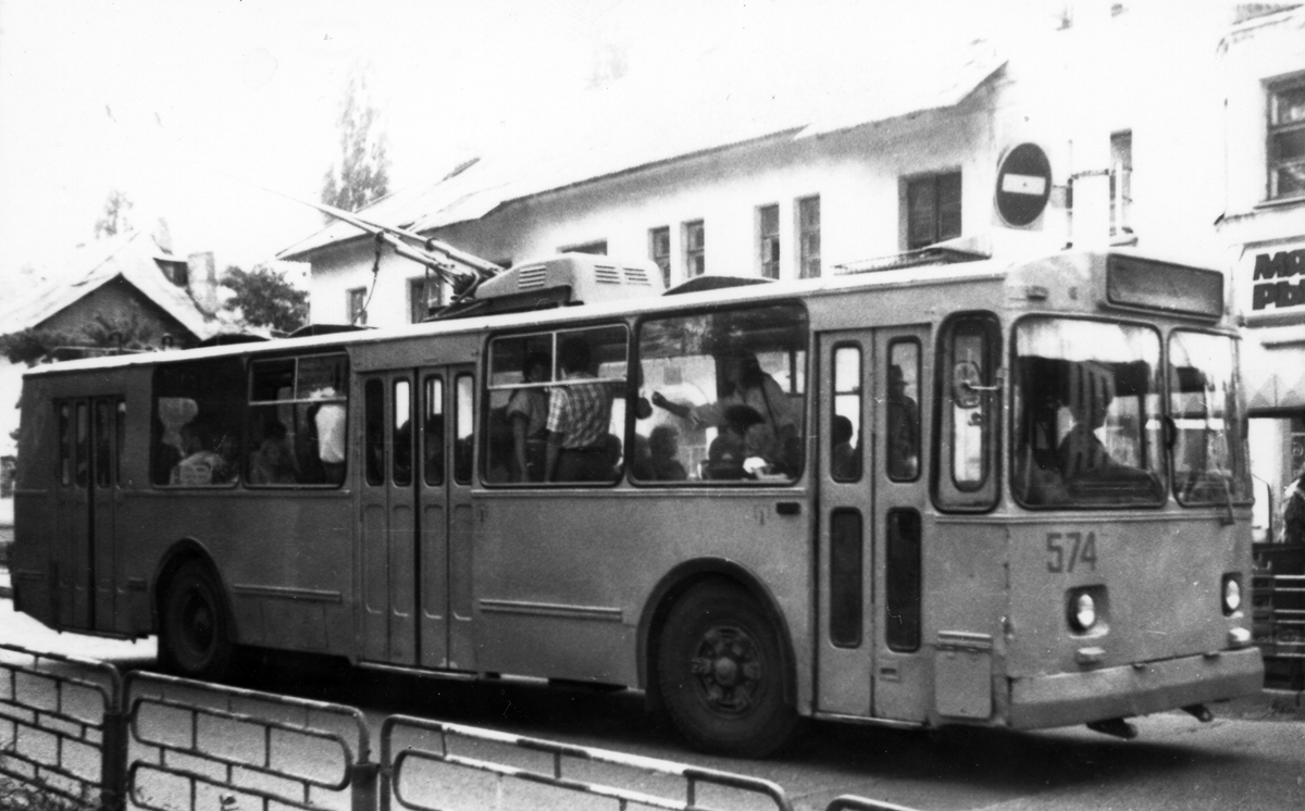Краснодар, ЗиУ-682В № 574