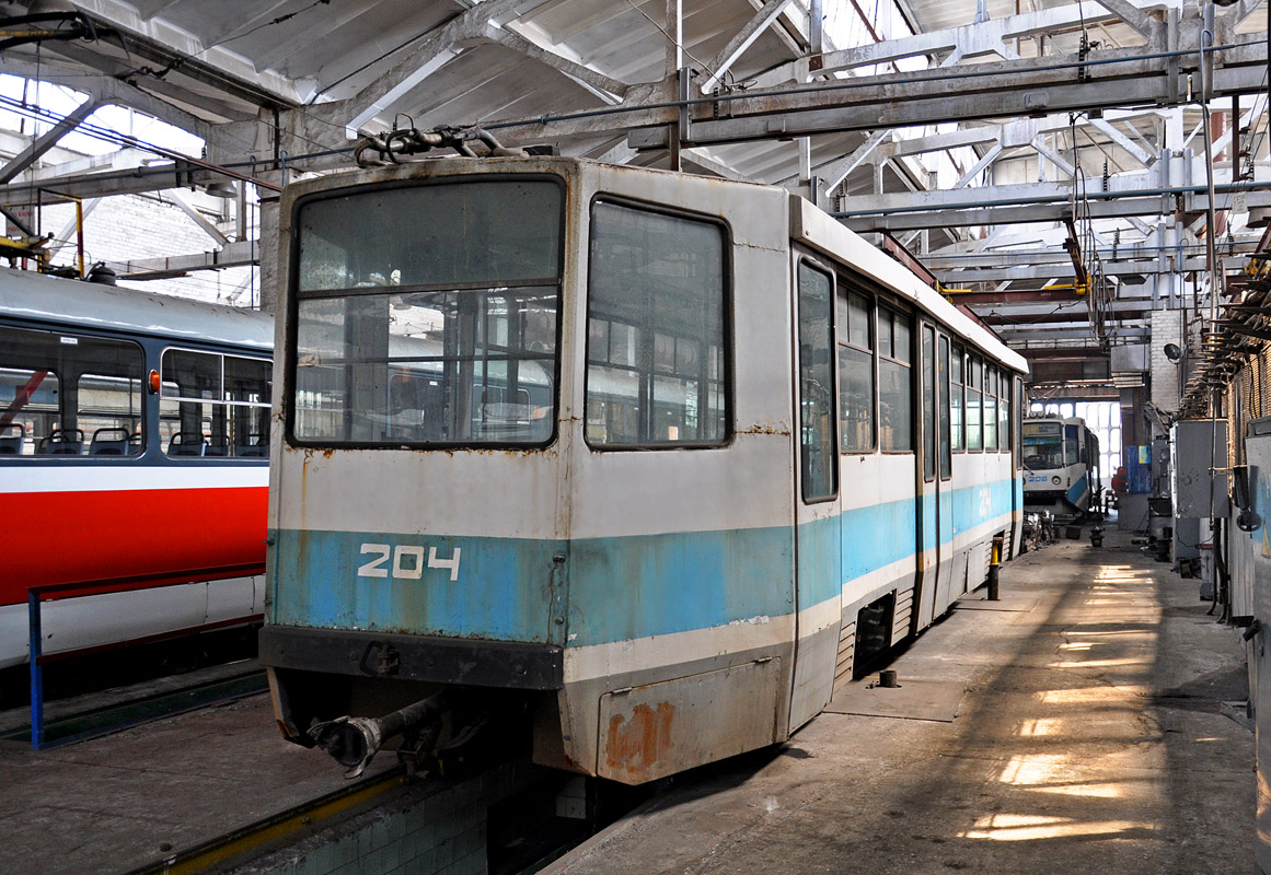 Кривой Рог, 71-611П № 204